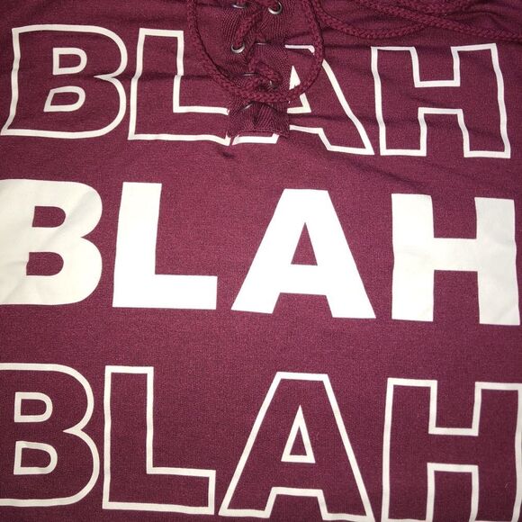 jerryleigh wine colored graphic blah blah blah top - Picture 4 of 4